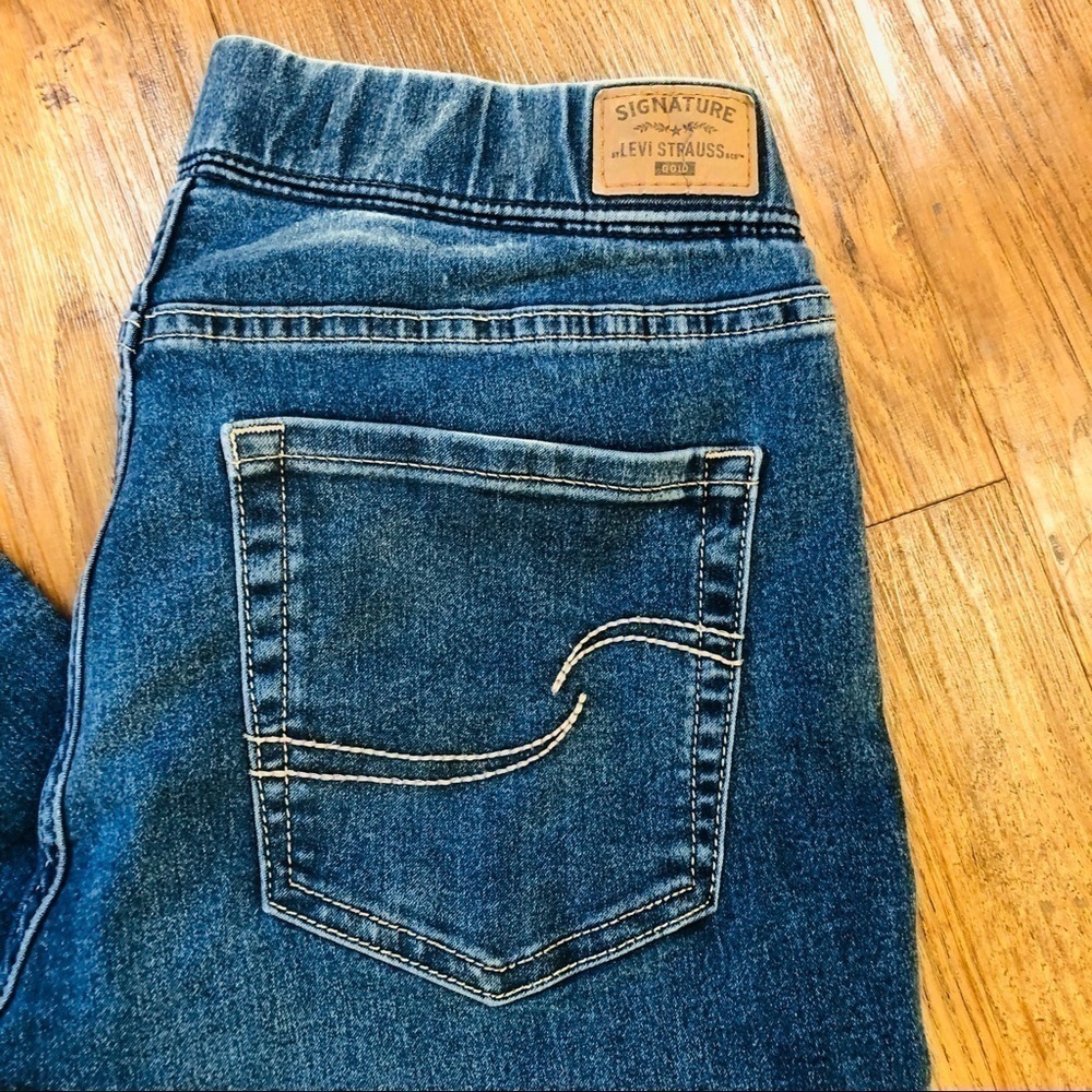 LEVI Strauss & Co. Gold Label Women’s Totally Shaping Pull-on Skinny Jeans - Picture 7 of 9